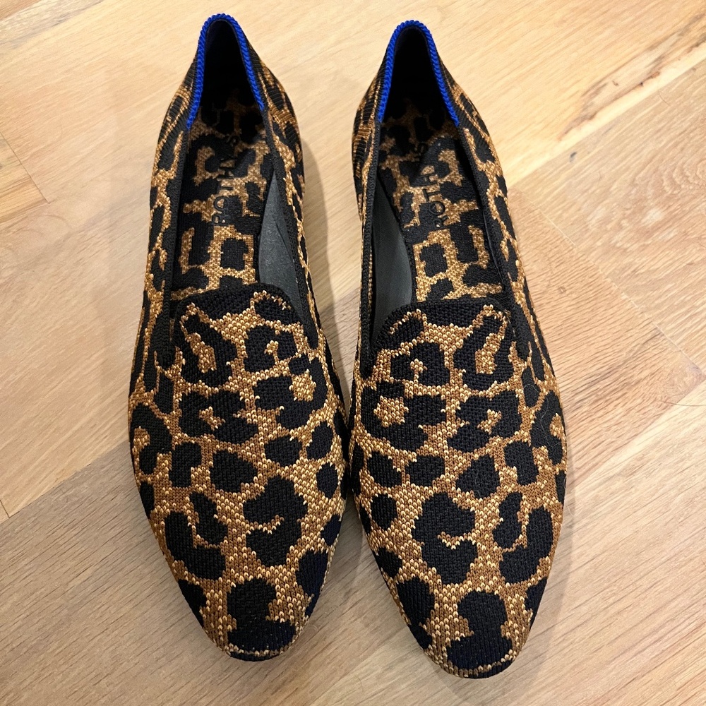 Rothys Leopard Print Almond Loafer Size 7